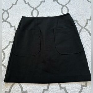 Ann Taylor Loft Black Front Pocket Skirt Women’s Size 00